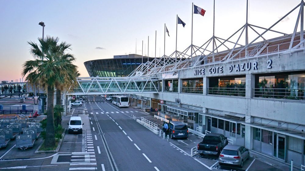 Transfert aéroport Nice Côte d'Azur : nos conseils